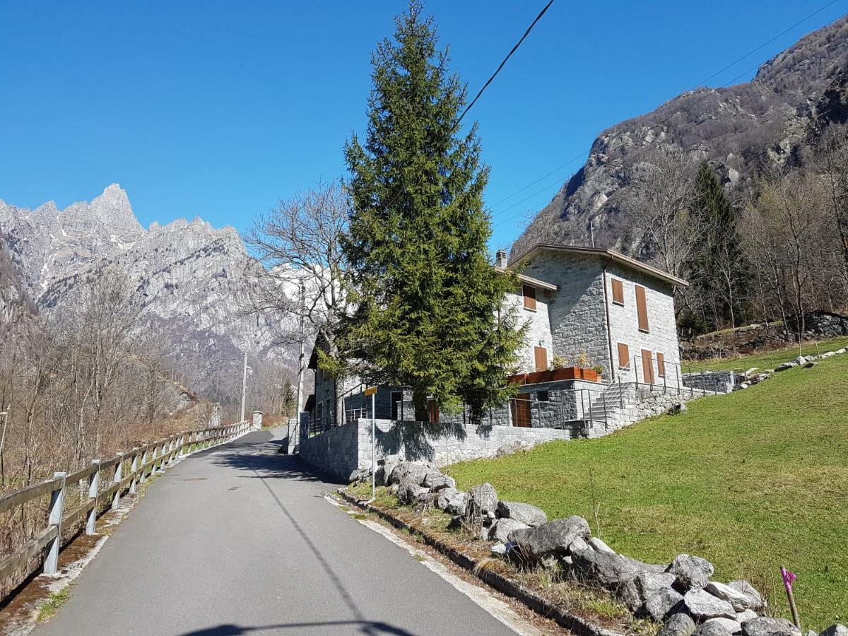 Hotel Ristorante Sasso Remenno Val Masino Dış mekan fotoğraf