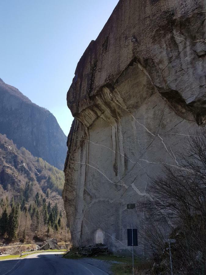Hotel Ristorante Sasso Remenno Val Masino Dış mekan fotoğraf