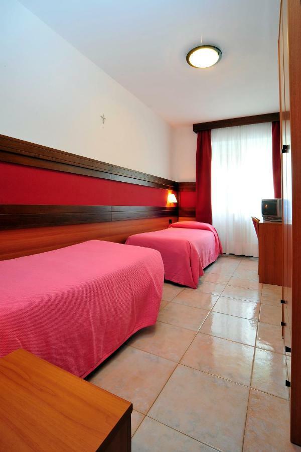 Hotel Ristorante Sasso Remenno Val Masino Dış mekan fotoğraf