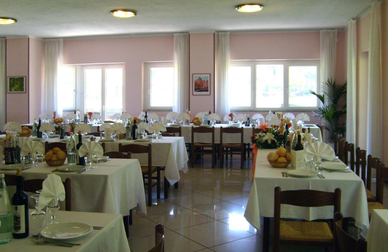 Hotel Ristorante Sasso Remenno Val Masino Dış mekan fotoğraf