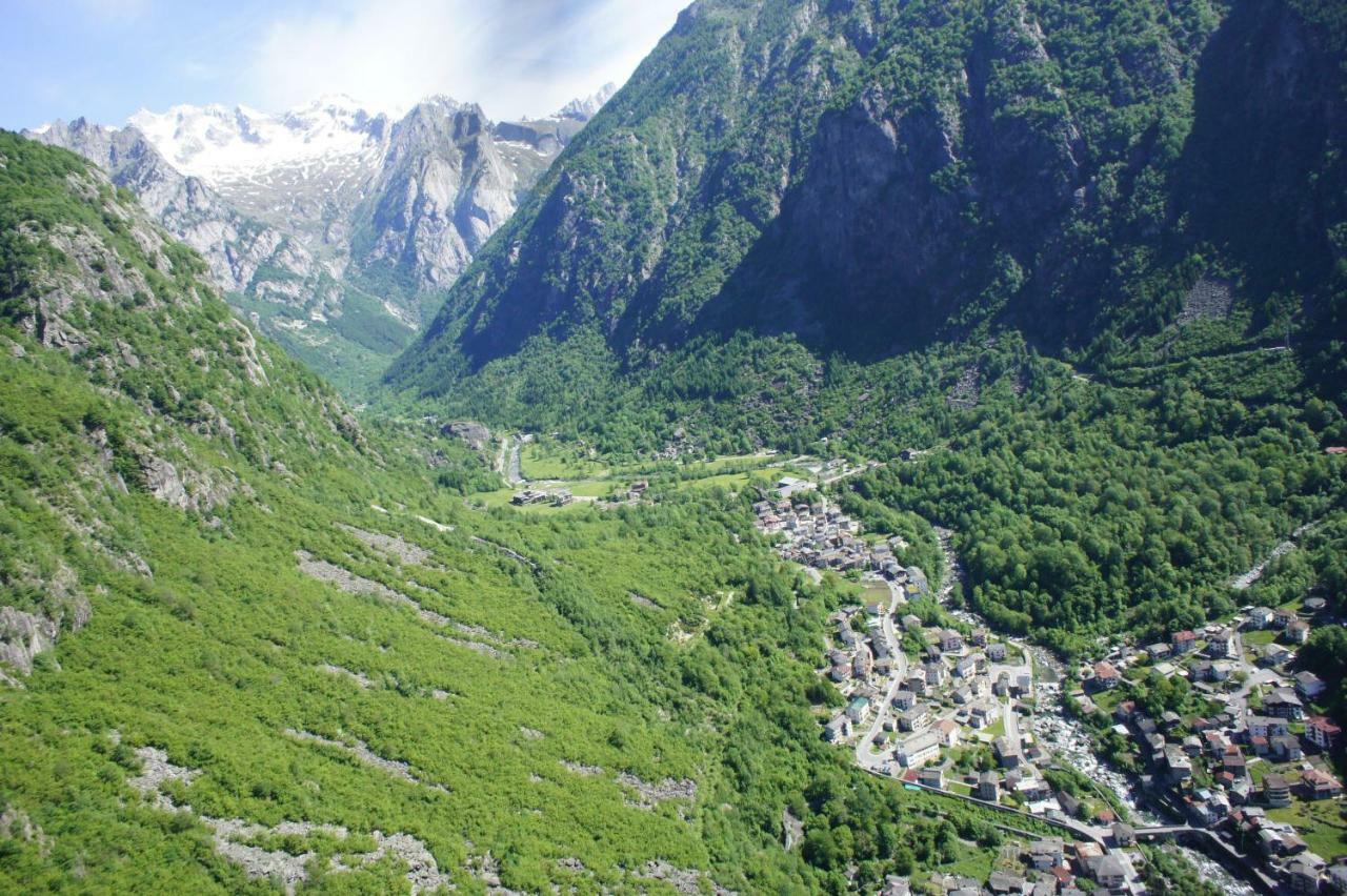 Hotel Ristorante Sasso Remenno Val Masino Dış mekan fotoğraf